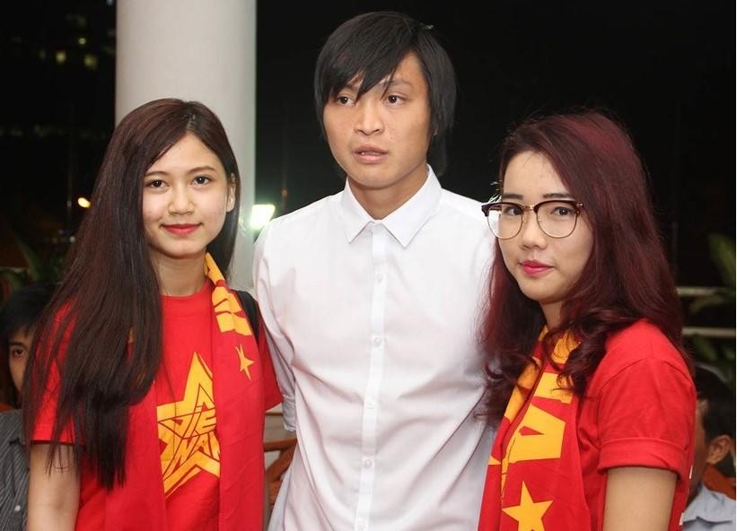 Việc xuất hiện tin tức về bạn gái cầu thủ Nguyễn Tuấn Anh đã thu hút sự chú ý từ công chúng