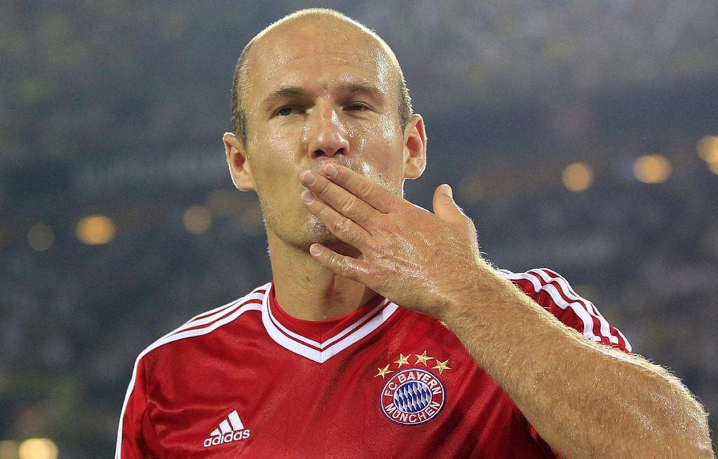 Arjen Robben là cầu thủ chạy nhanh nhất thế giới